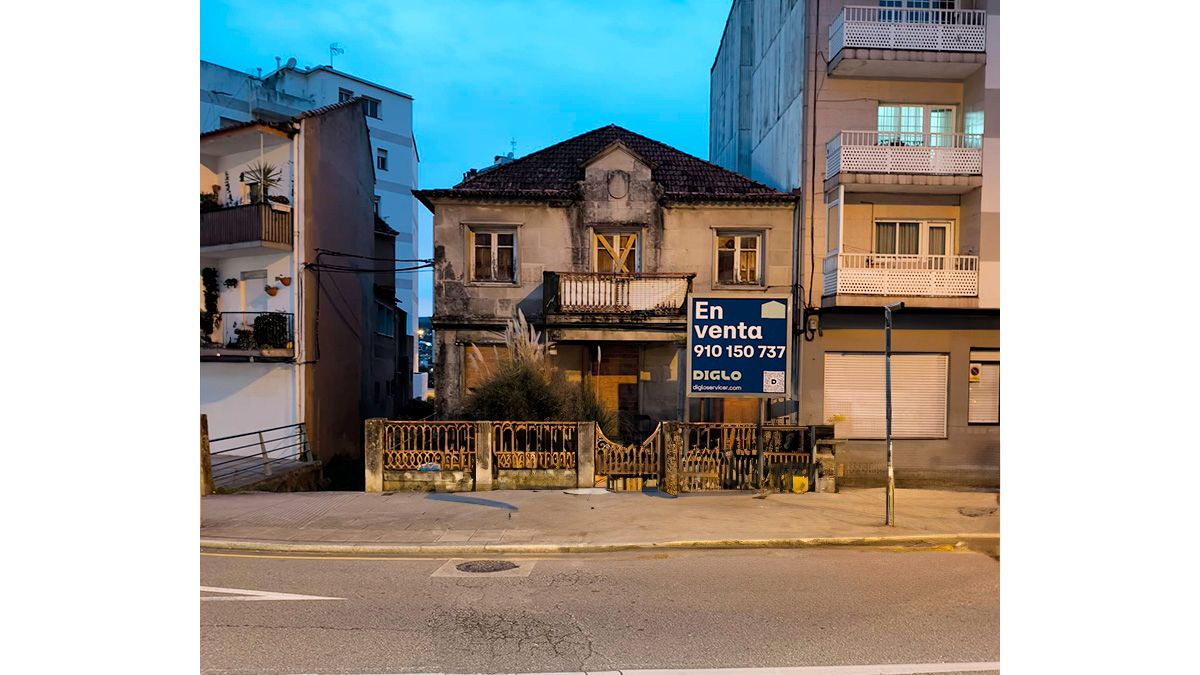 Exterior view of Residential for sale in Pontevedra Capital 