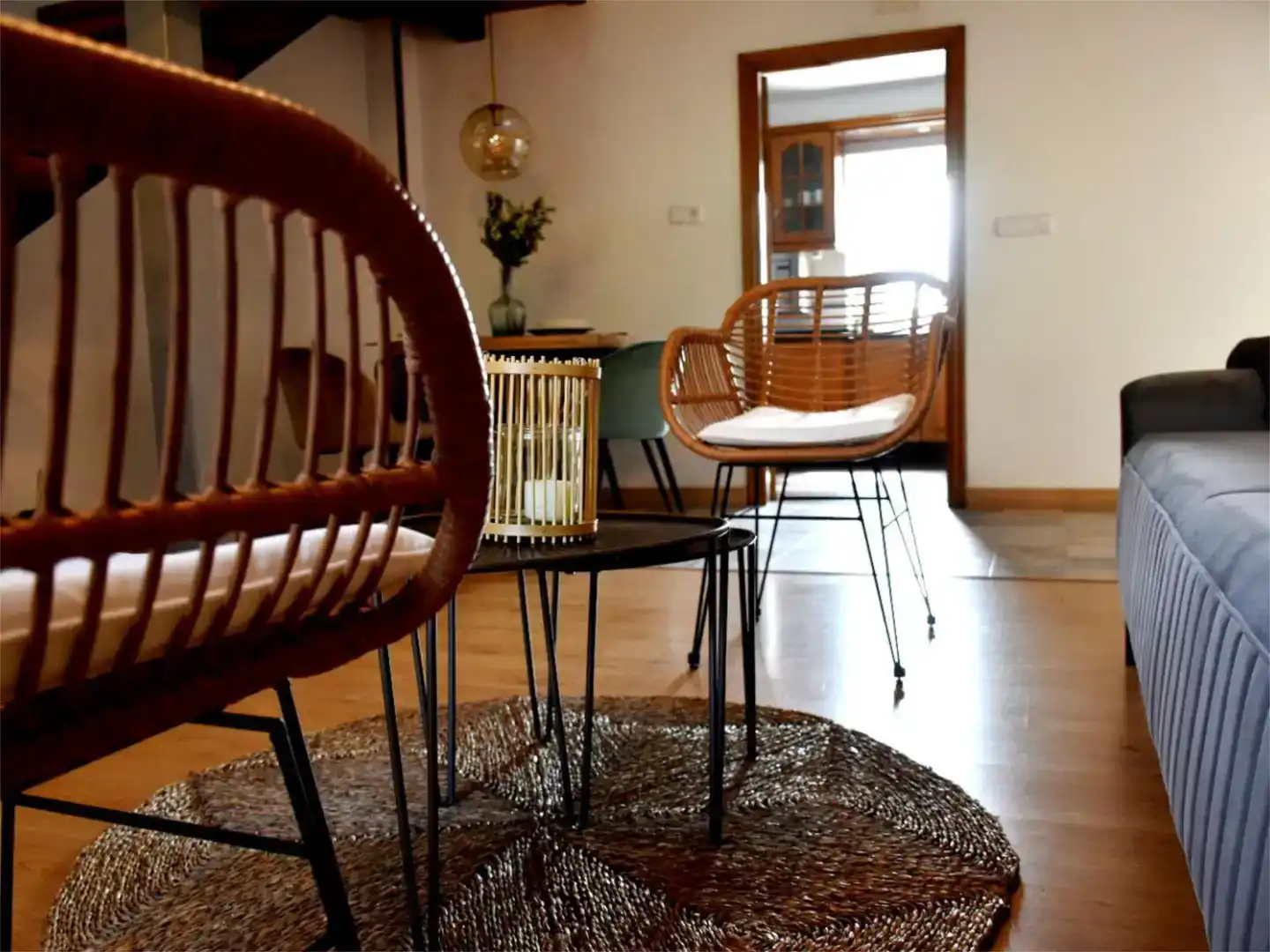 Esszimmer von Wohnung zur Miete in Muxía mit Privatgarten, Parkett und Möbliert