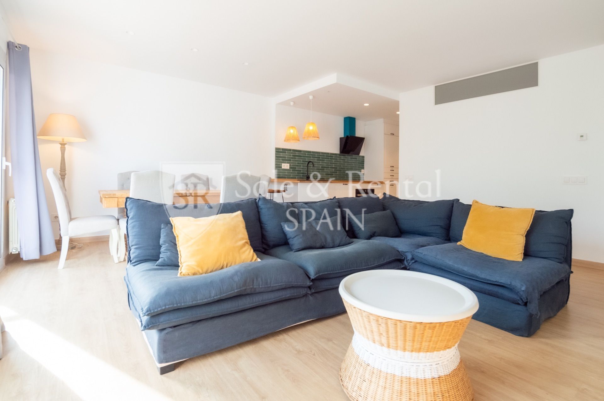 Living room of Flat for sale in Blanes  with Heating, Terrace and Storage room