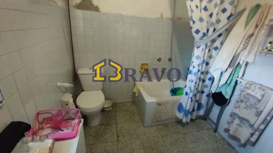 Baño de Casa o chalet en venta en Espinosa de los Monteros con Jardín privado, Trastero y Balcón