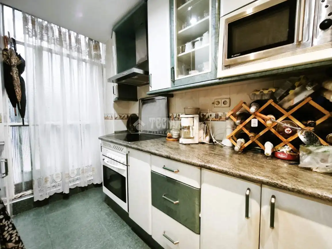 Piso con ascensor en venta en Villafontana - Estoril I, imagen 3