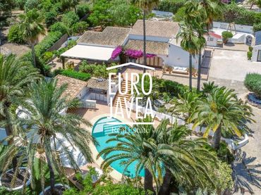 Casa con piscina in vendita a Partides comunes - Adsubia