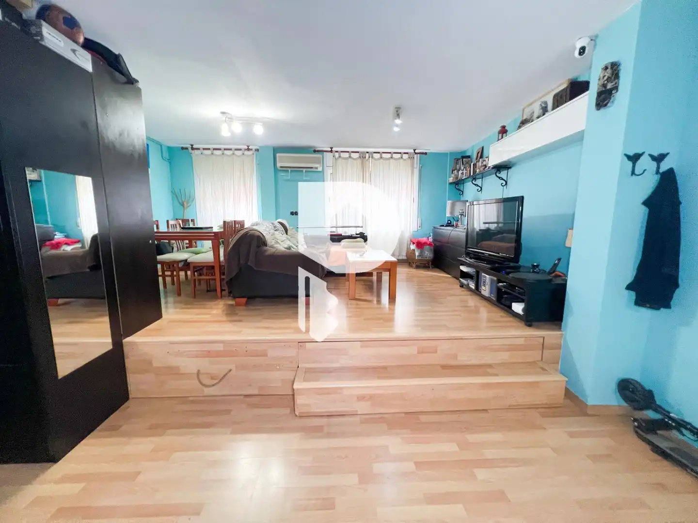 Sala de estar de Planta baja en venta en Vallirana con Aire acondicionado, Calefacción y Parquet