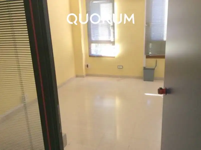 Bedroom of Office for rent in Bilbao 