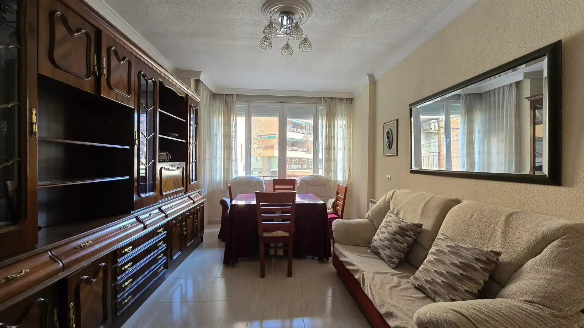 Dormitori de Pis en venda en  Granada Capital