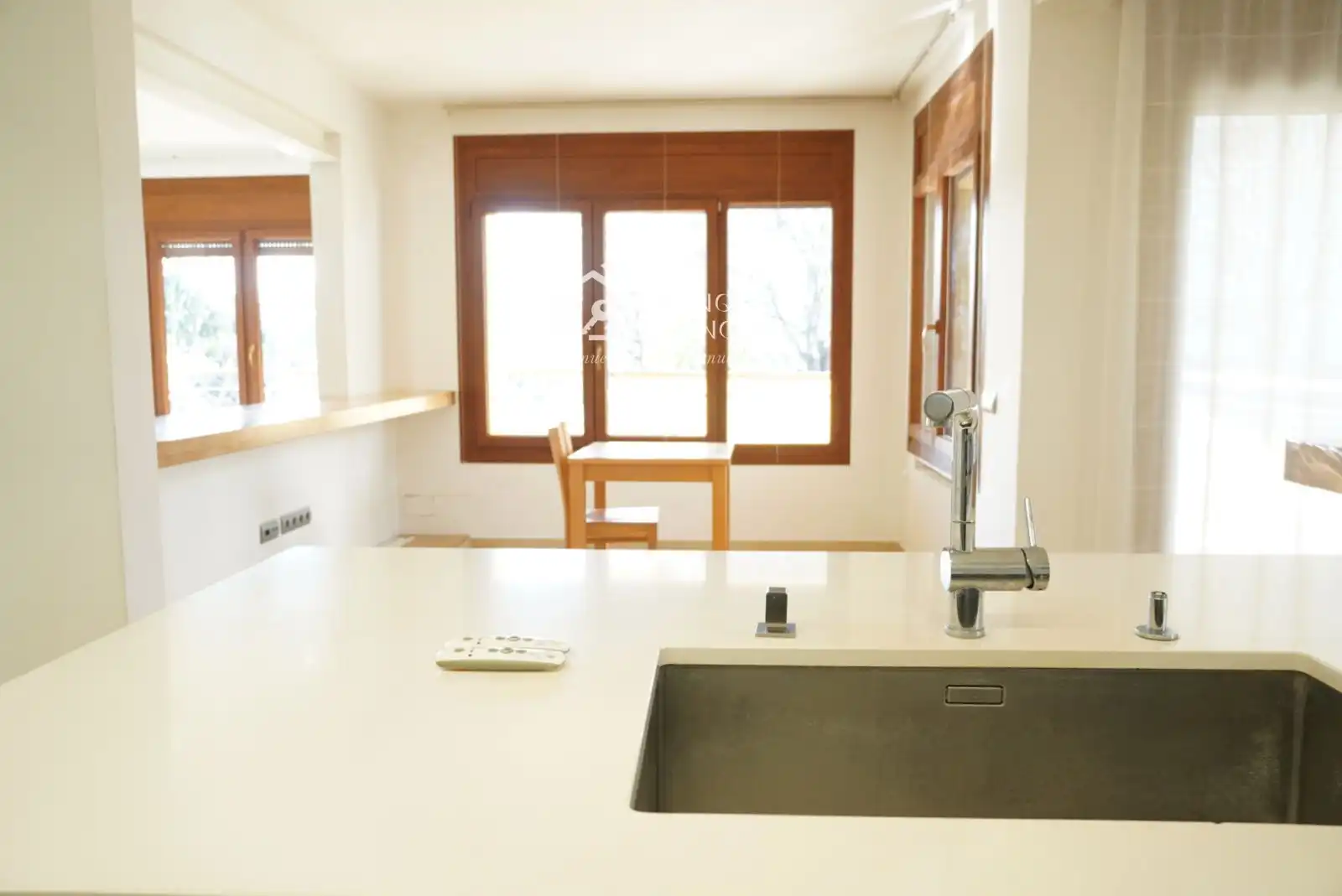 Cuina de Casa o xalet en venda en Banyoles amb Aire condicionat, Calefacció i Jardí privat