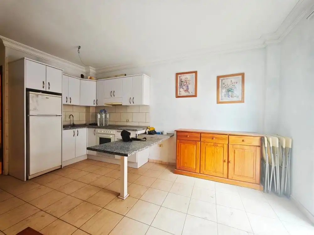 Cuina de Apartament en venda en Arona amb Balcó