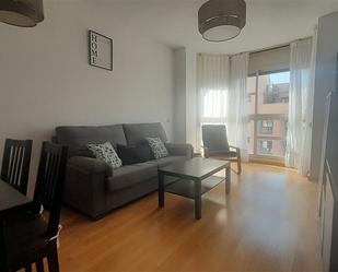 Sala d'estar de Apartament en venda en  Madrid Capital amb Aire condicionat, Calefacció i Traster