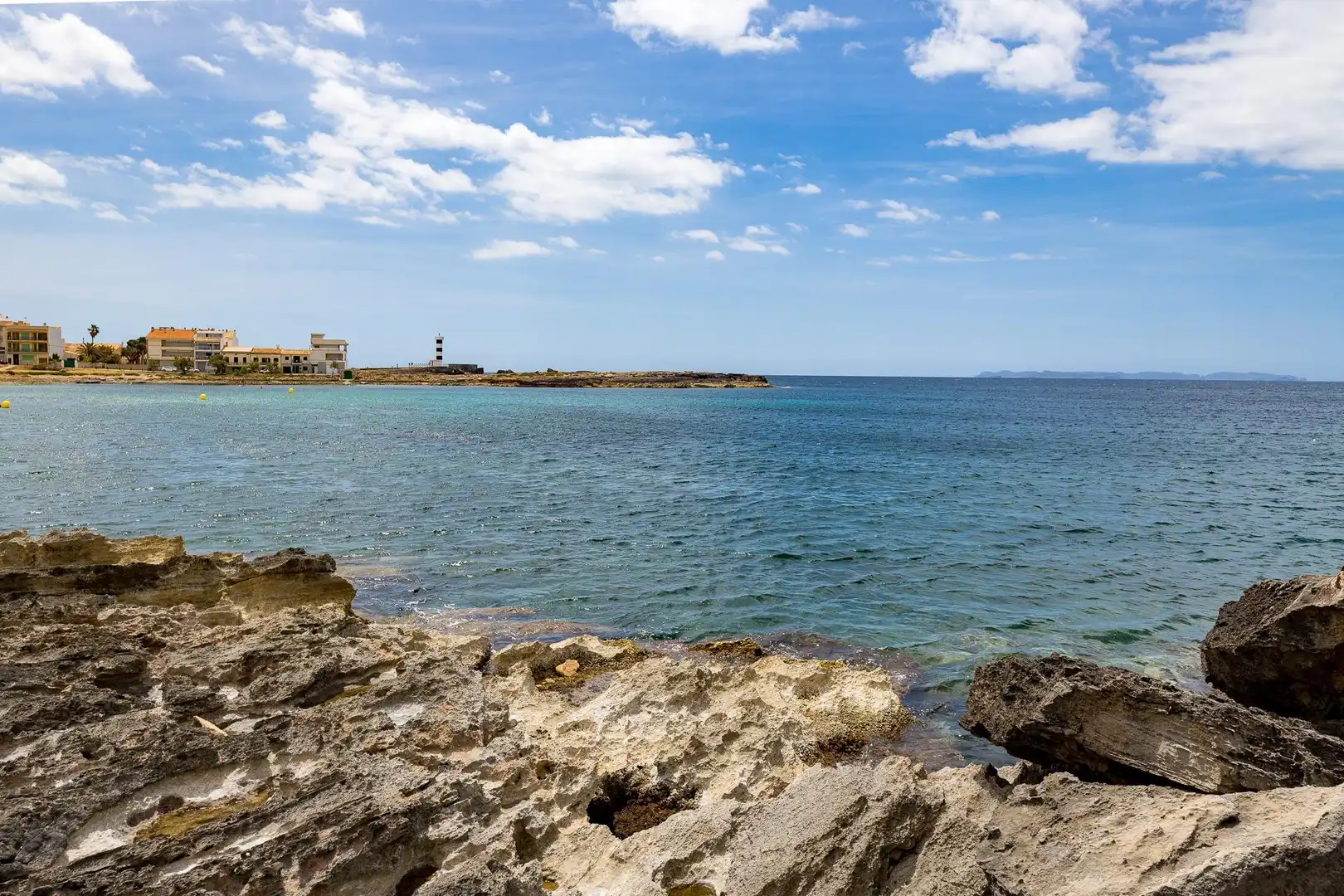Vista exterior de Casa o chalet en venta en Ses Salines con Terraza y Piscina