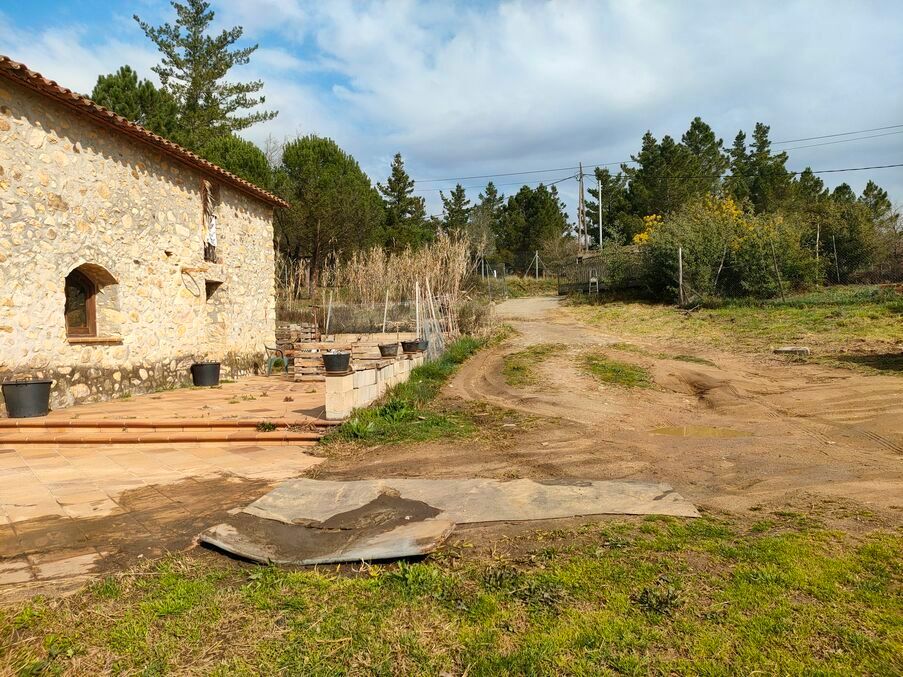 Finca rústica en venda en Breda amb Calefacció, Jardí privat i Traster