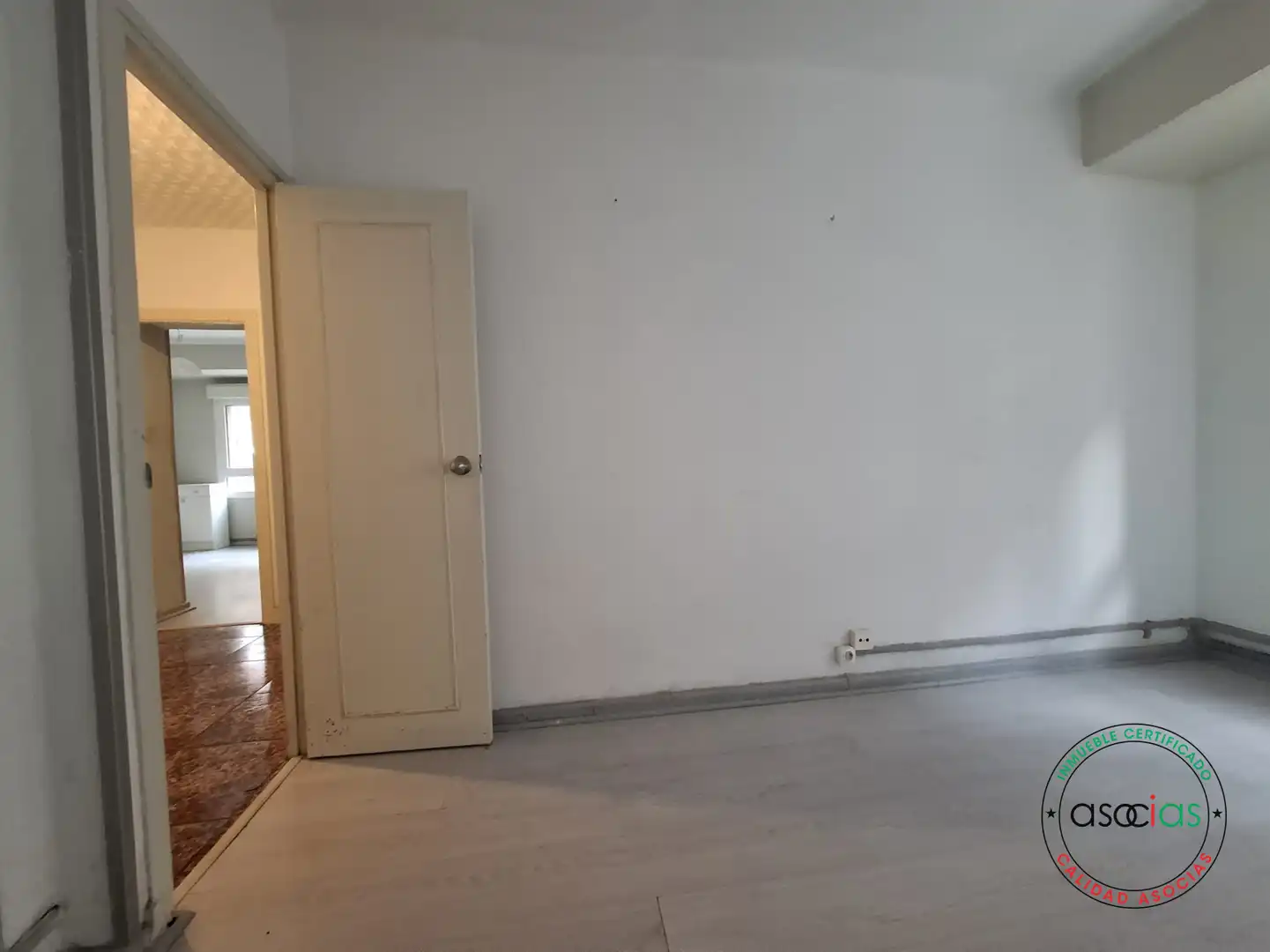 Habitación de Piso en venta en Gijón  con Calefacción
