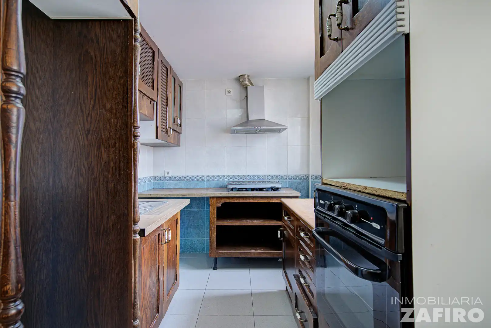 Cocina de Casa adosada en venta en Las Gabias con Trastero y Balcón