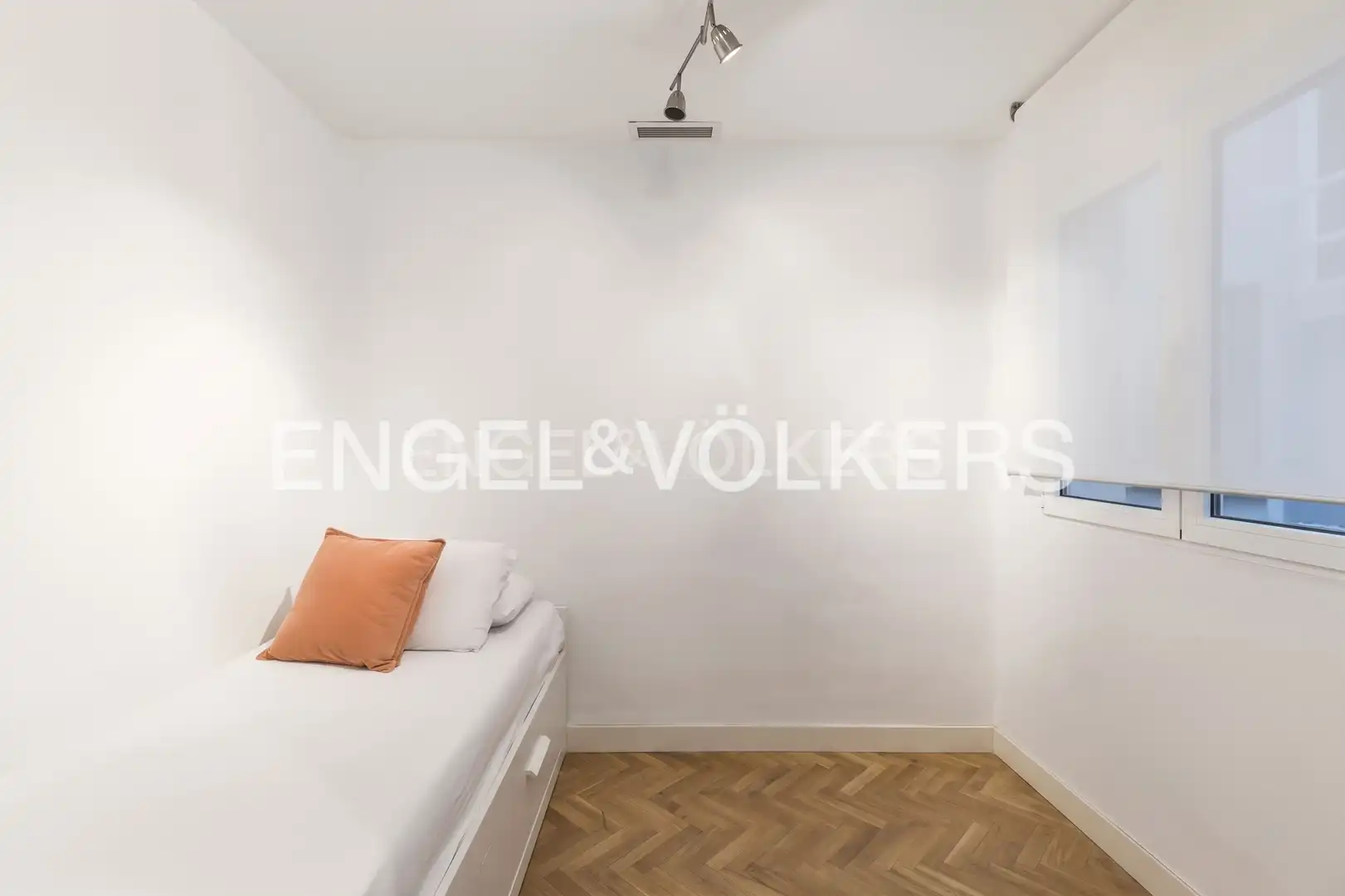 Schlafzimmer von Wohnung zur Miete in Chamberí