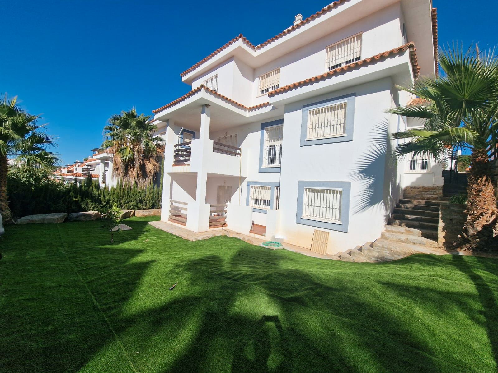 Exterior view of House or chalet for sale in Manilva  with Heating, Private garden and Terrace