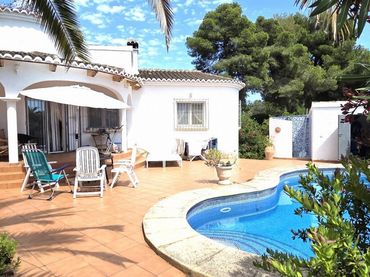 Xalet amb piscina en venda a La Granadella  - Costa Nova
