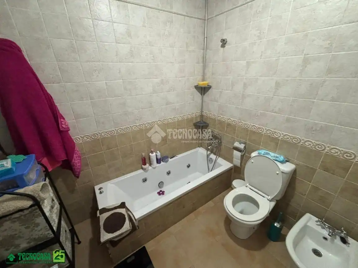Baño de Casa adosada en venta en Bolaños de Calatrava