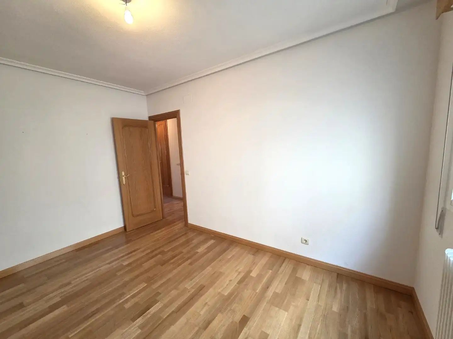 Dormitori de Pis en venda en Burgos amb Calefacció, Parquet i Traster