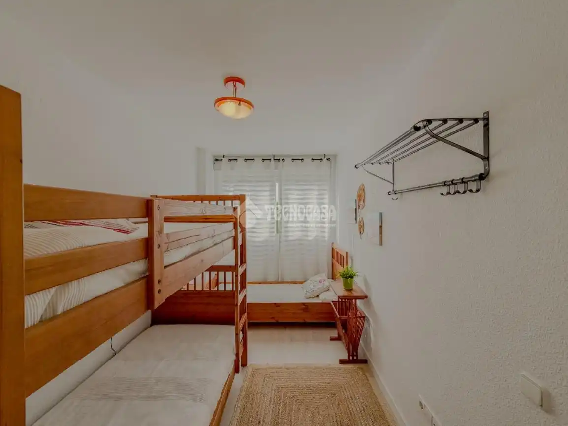 Habitación de Piso en venta en Rota con Aire acondicionado, Calefacción y Jardín privado