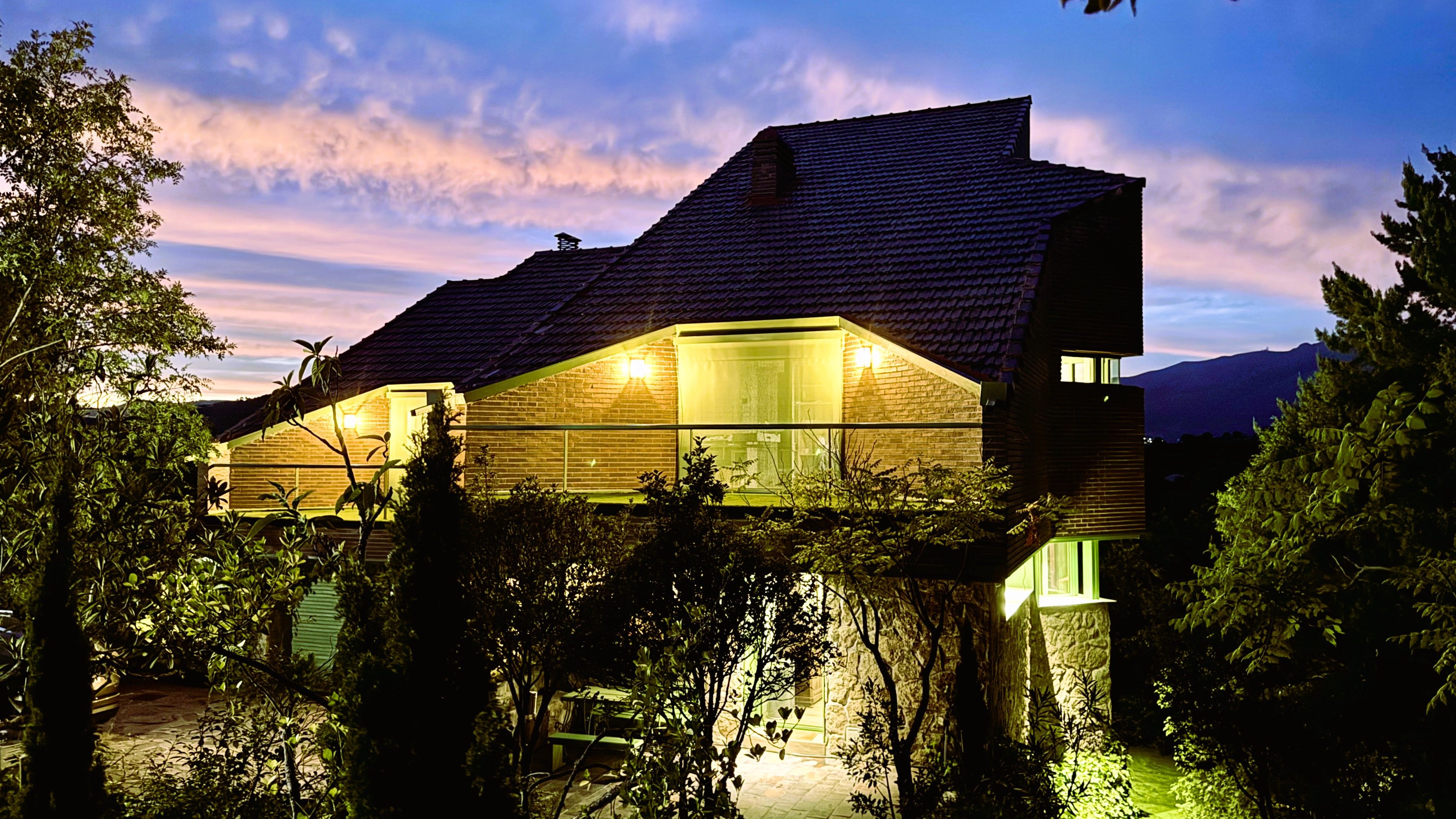 Vista exterior de Casa o xalet en venda en Collado Villalba amb Calefacció, Jardí privat i Terrassa