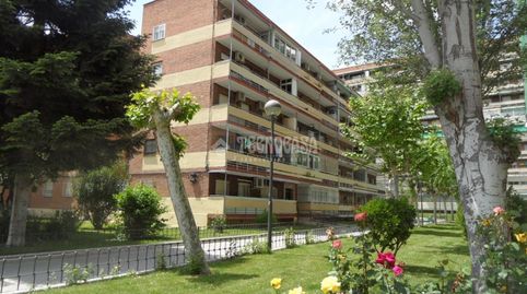 Foto 3 de Piso en venta en Zarzaquemada, Leganés