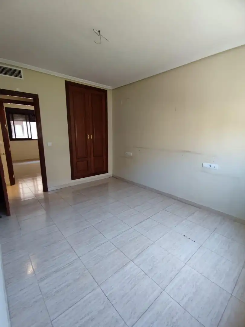 Bedroom of Flat for rent in Córdoba  with Air Conditioner, Heating and Community pool