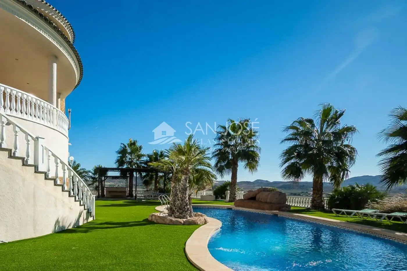 Villa avec terrasse à vendre à Hondón de las Nieves / El Fondó de les Neus, imagen 3