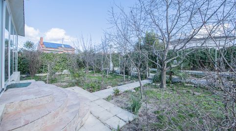 Foto 4 de Casa adosada en venta en Calle Playa de Lisa, 9, Valdecabañas, Boadilla del Monte