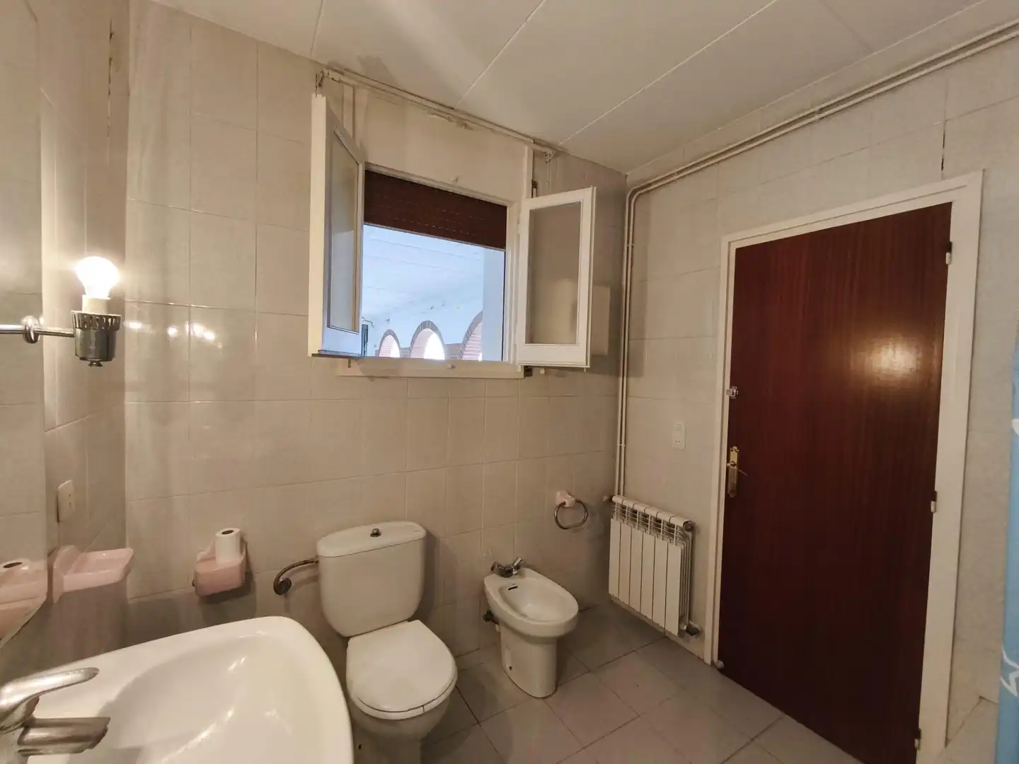 Baño de Casa o chalet en venta en L'Arboç con Calefacción y Jardín privado