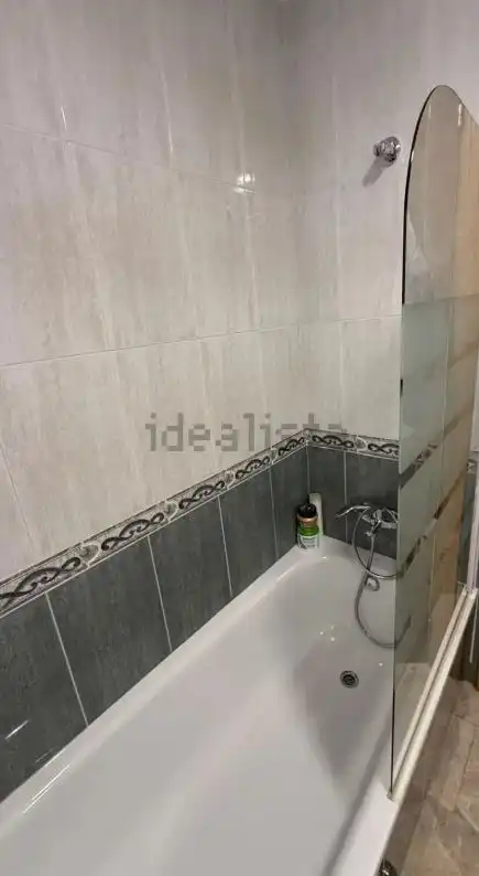 Bathroom of Flat for sale in Ciudad Real  with Air Conditioner, Heating and Terrace