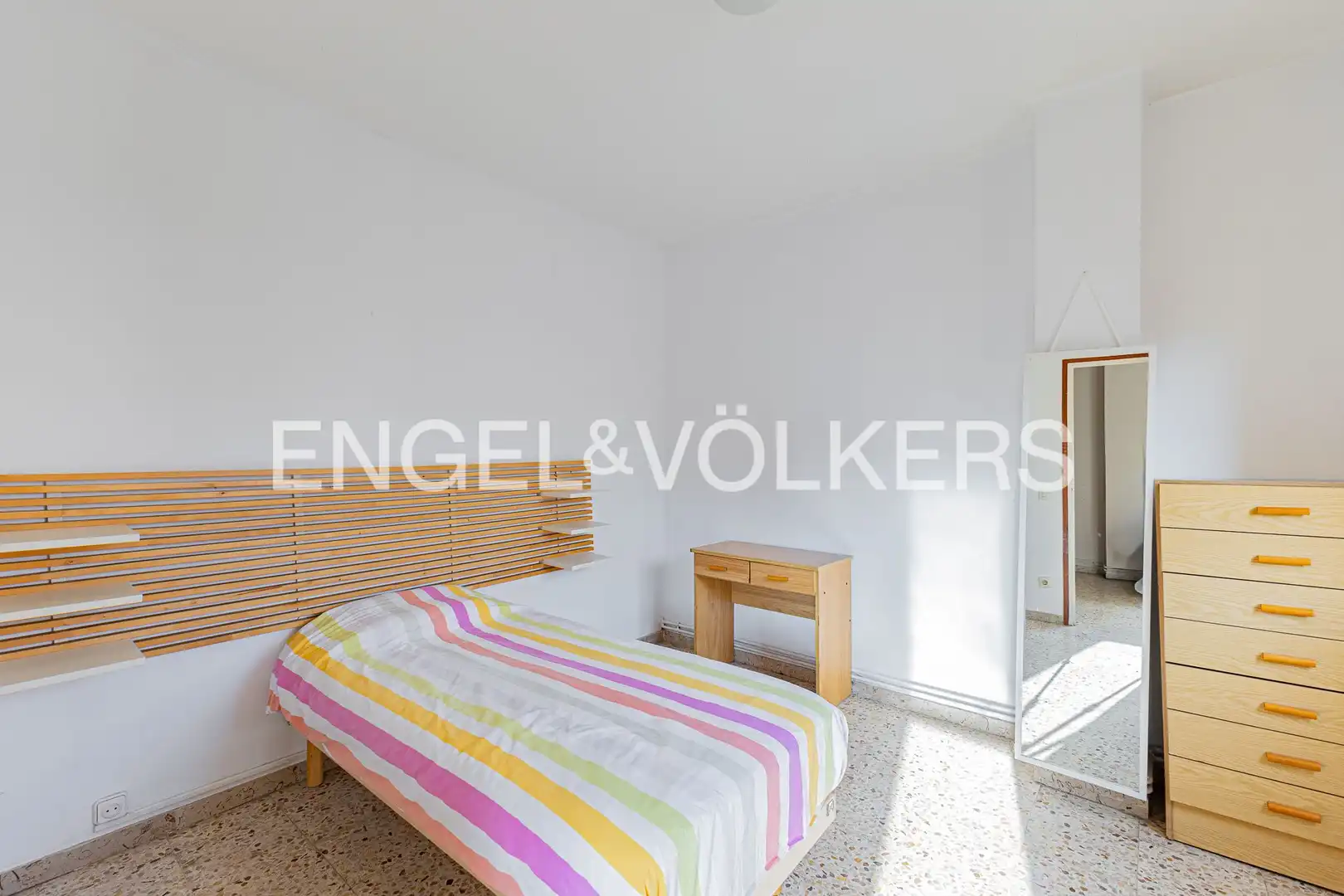 Habitación de Piso en venta en Barcelona con Calefacción