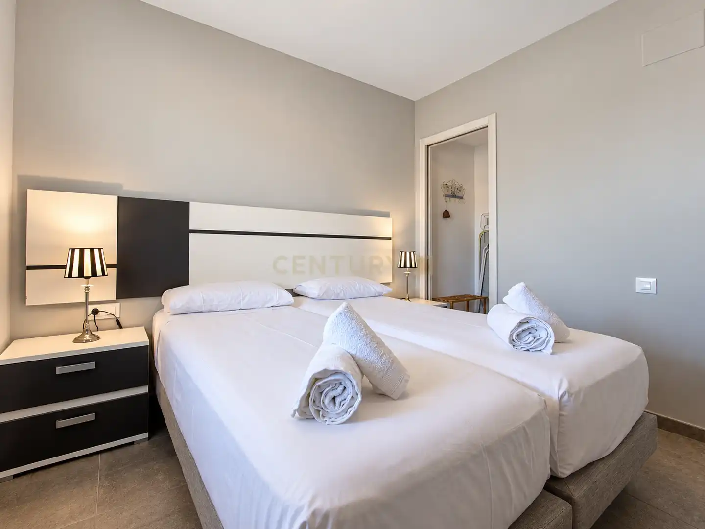 Schlafzimmer von Wohnungen zur Miete in Calpe / Calp mit Klimaanlage, Abstellraum und Ofen