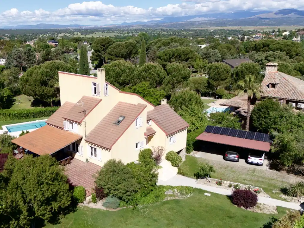 Vista exterior de Casa o chalet en venta en Algete