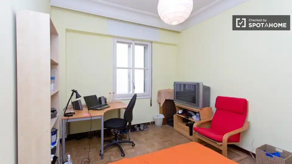 Room in Castellana
