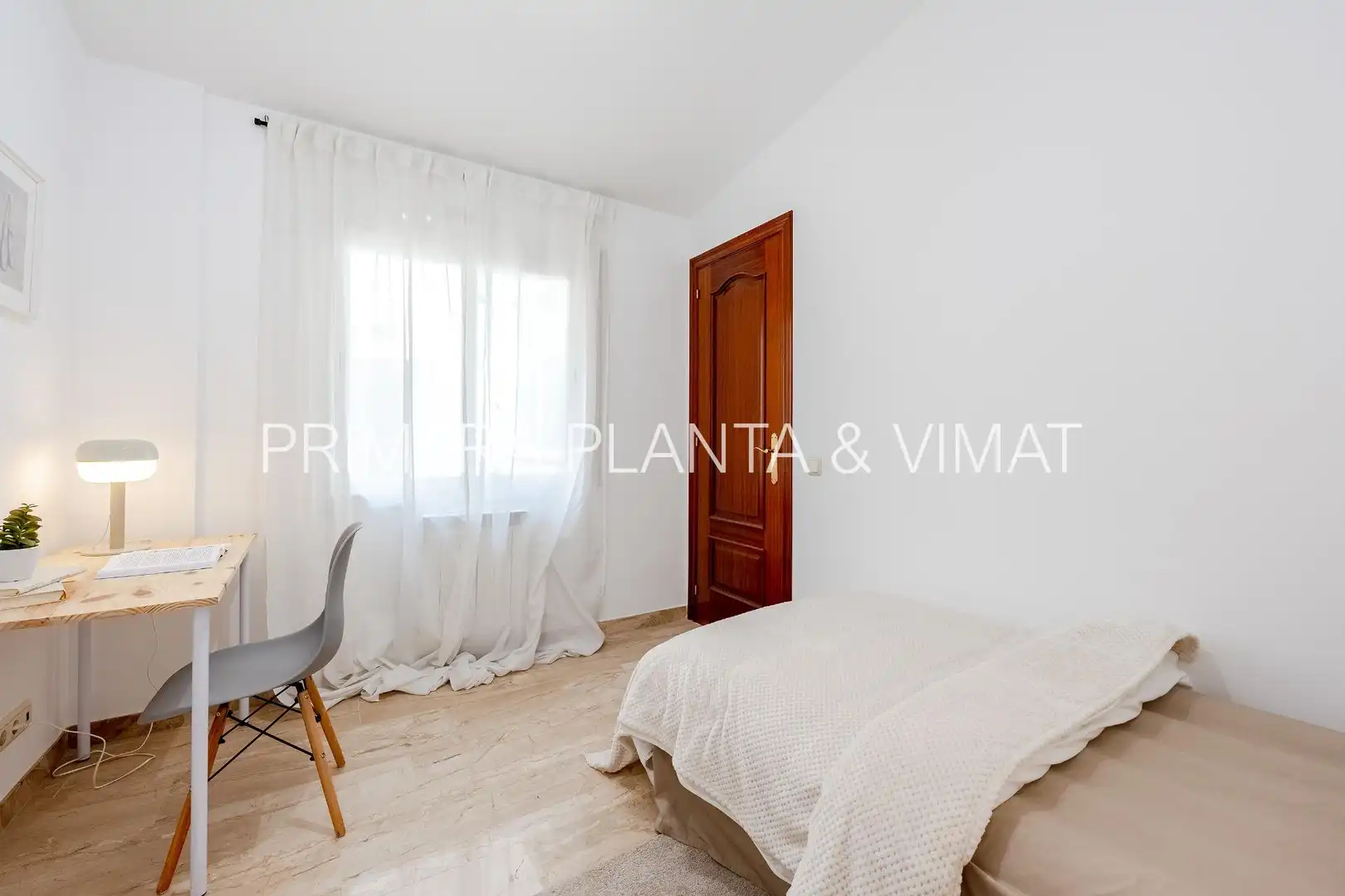 Habitación de Planta baja en venta en Mataró con Aire acondicionado, Calefacción y Terraza