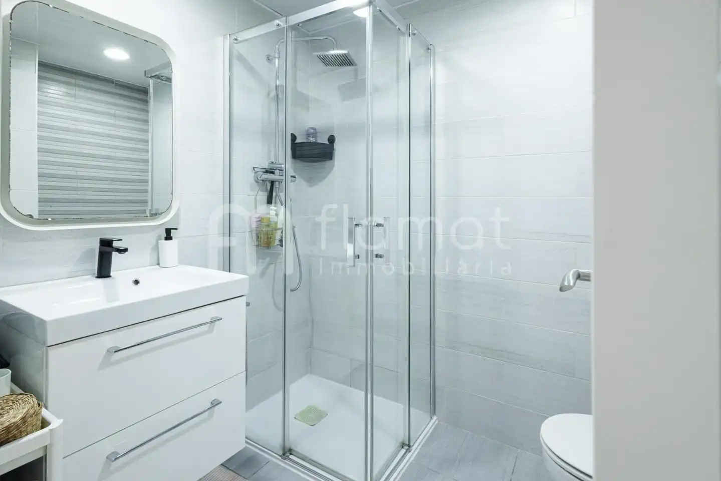 Baño de Ático en venta en Montgat con Aire acondicionado, Calefacción y Parquet