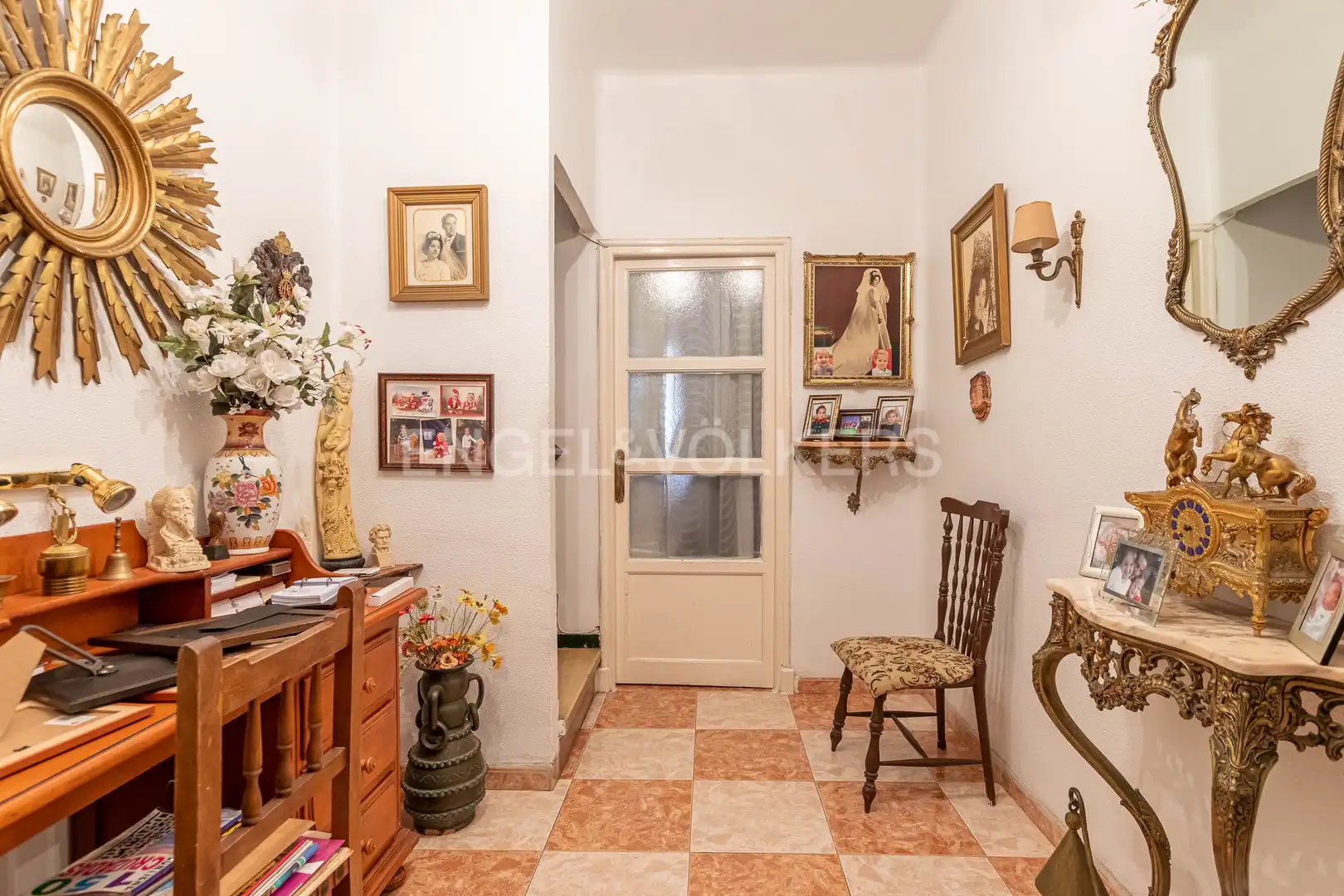 Houses for sale in Sevilla  with Heating, Terrace and Balcony
