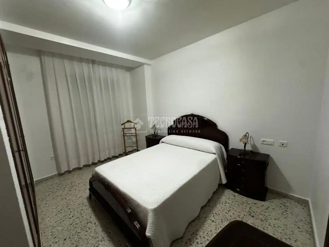 Dormitori de Pis en venda en Mérida amb Calefacció i Balcó