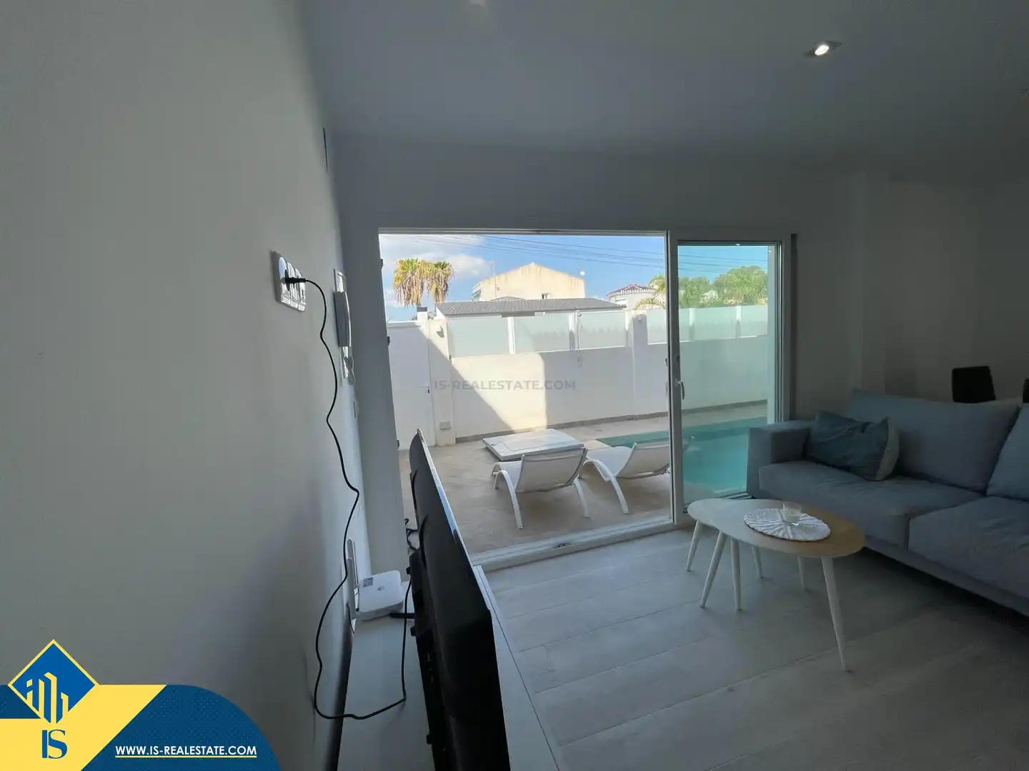 Bungalow with garden for sale in Orihuela Costa, imagen 3