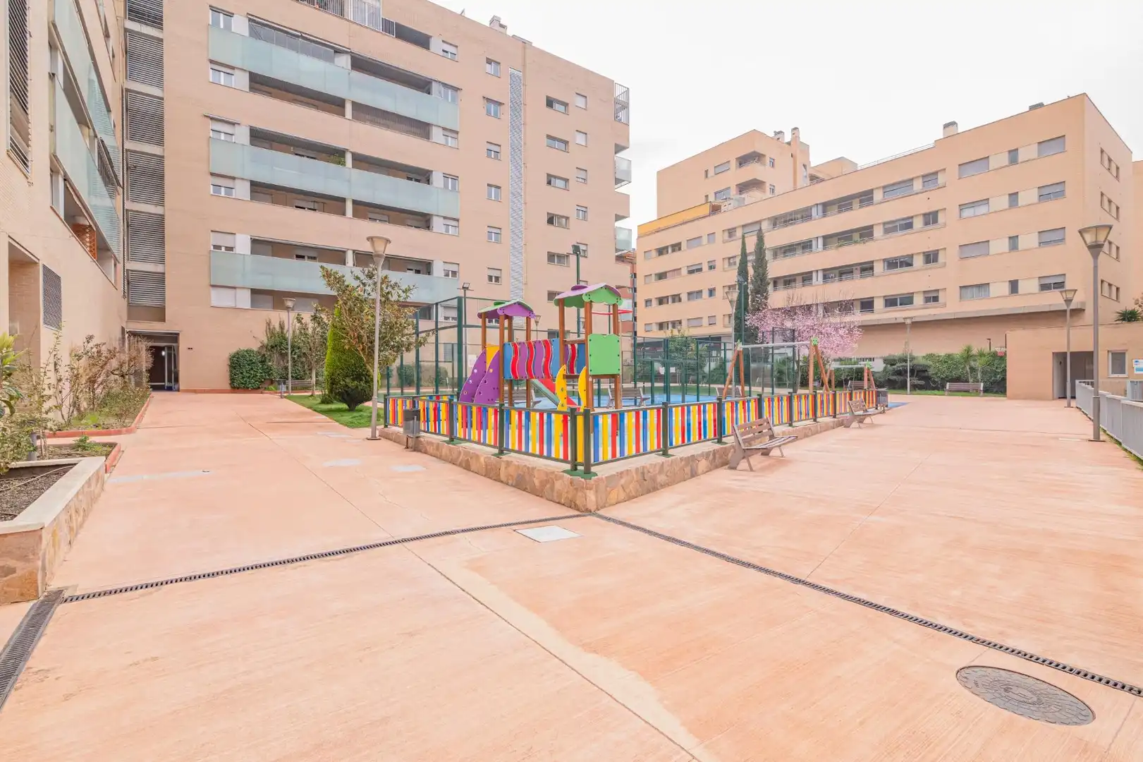 Parking de Piso en venta en Granada con Aire acondicionado, Calefacción y Parquet