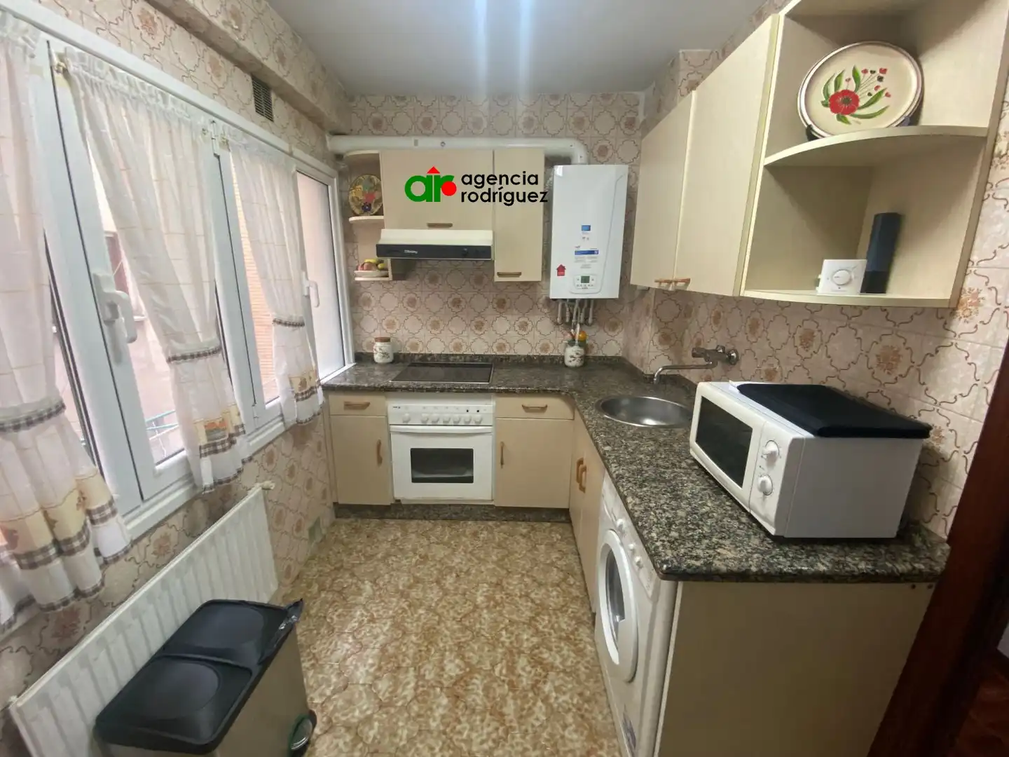 Küche von Wohnung zum Verkauf in Oviedo  mit Heizung und Terrasse