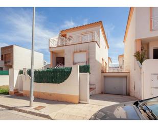 Exterior view of Single-family semi-detached for sale in Gandia  with Terrace