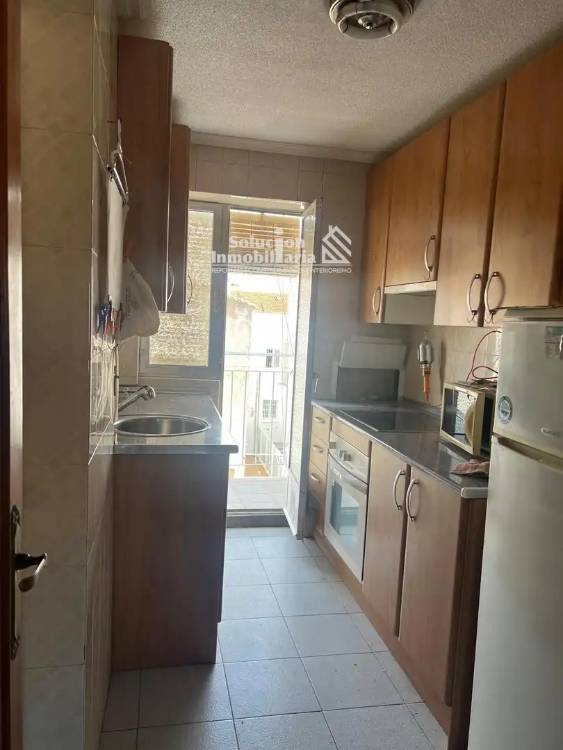 Cuina de Pis en venda en Salamanca amb Moblat