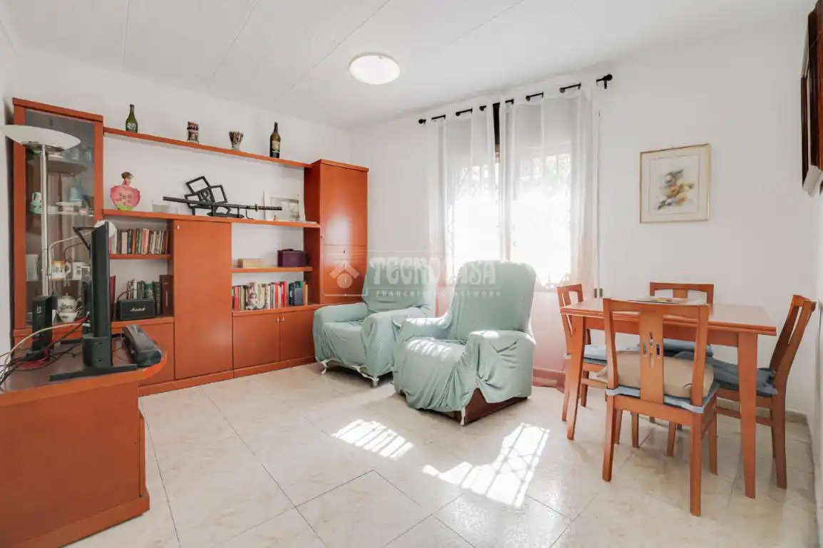 Piso en venta en La Bordeta, Sants - Montjuïc