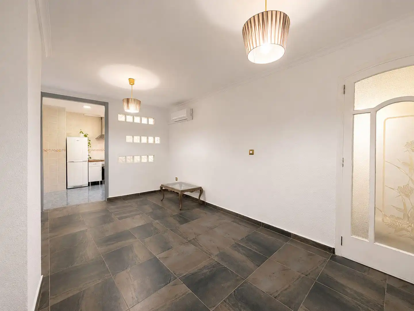 Flat for sale in Sueca  with Air Conditioner, Terrace and Storage room