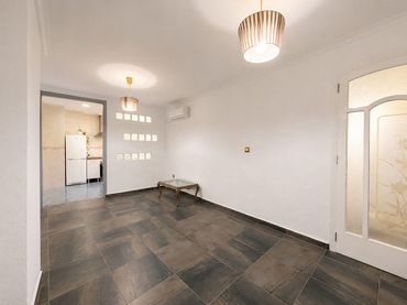 Piso con balcón en venta en Sueca ciudad
