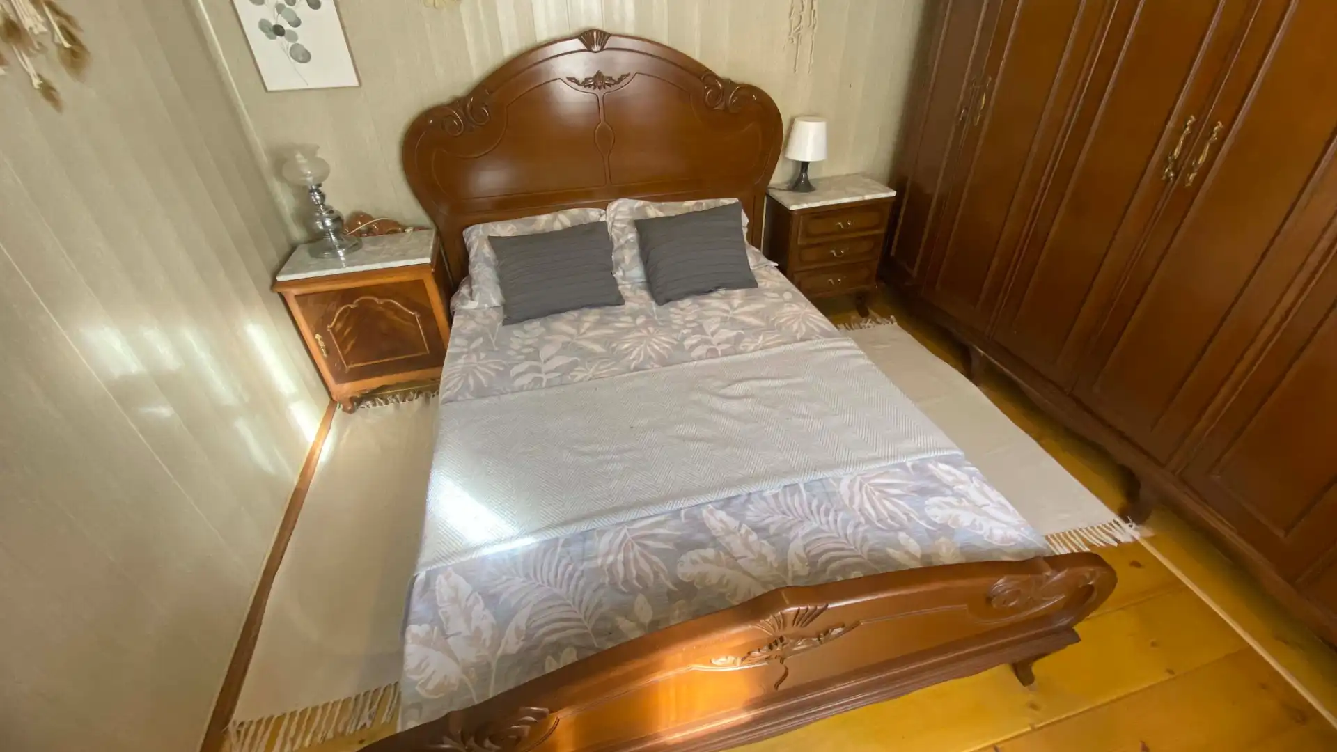 Schlafzimmer von Einfamilien-Reihenhaus zum Verkauf in San Martín del Rey Aurelio mit Privatgarten, Terrasse und Möbliert