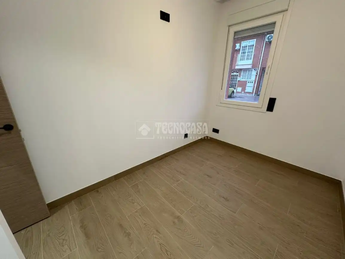 Schlafzimmer von Wohnung zum Verkauf in Meco mit Heizung