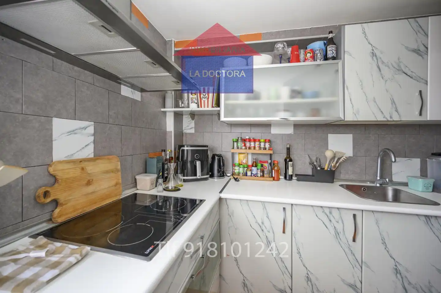 Kitchen of Flat for sale in Alcorcón  with Air Conditioner, Heating and Terrace