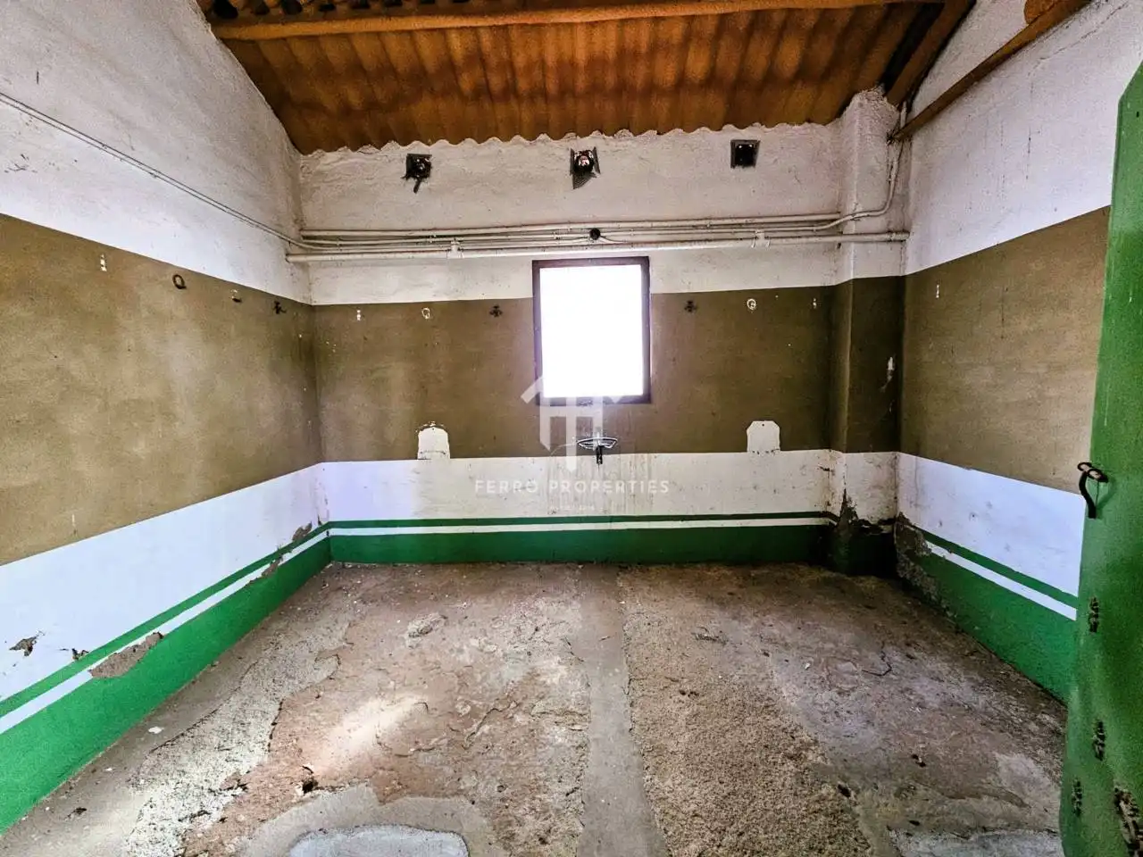 Houses for sale in Villanueva de Tapia  with Air Conditioner, Heating and Private garden