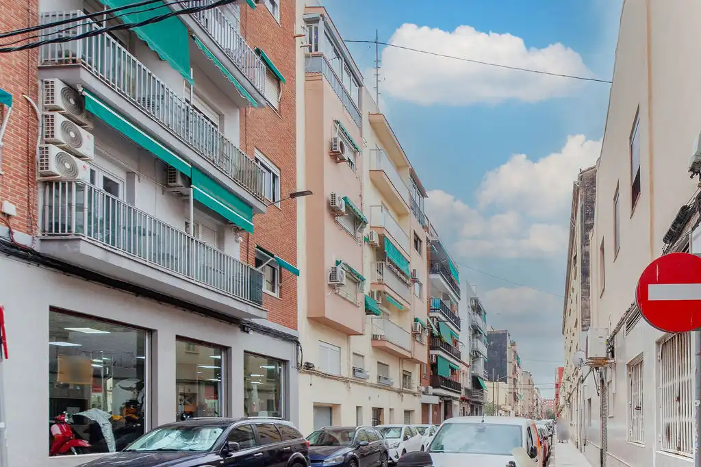Vista exterior de Apartament en venda en Valencia